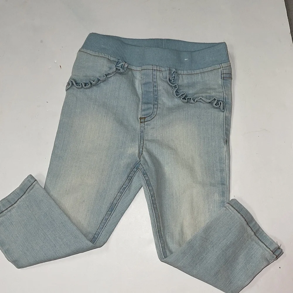GARANIMALS LIGHT WASH JEANS 24 MONTHS